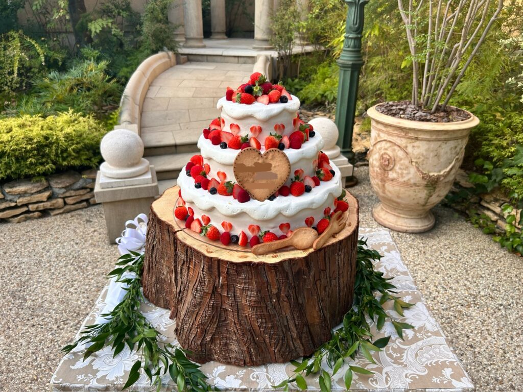 冬のウェディングを彩る♡おすすめケーキをご紹介